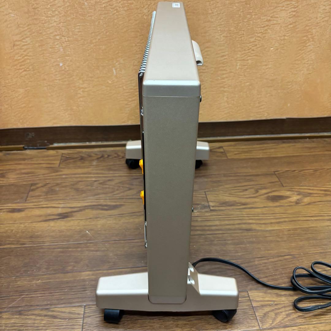 ☆美品☆ 【サンルミエ】キュート 遠赤外線暖房器E800LS