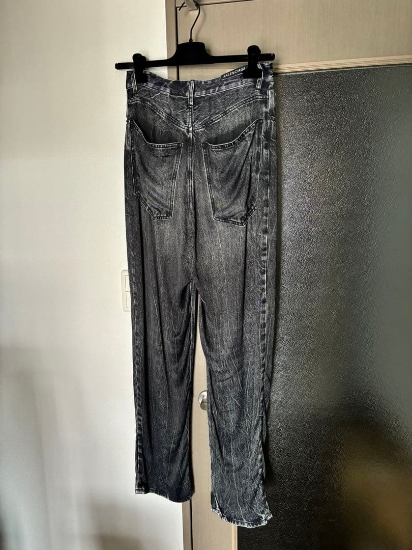 Balenciaga トロンプルイユパンツ
