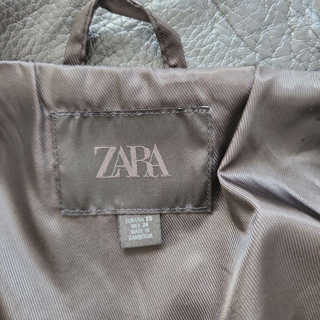 【ZARA】ザラ　フェイクレザージャケット　ブラック　XS