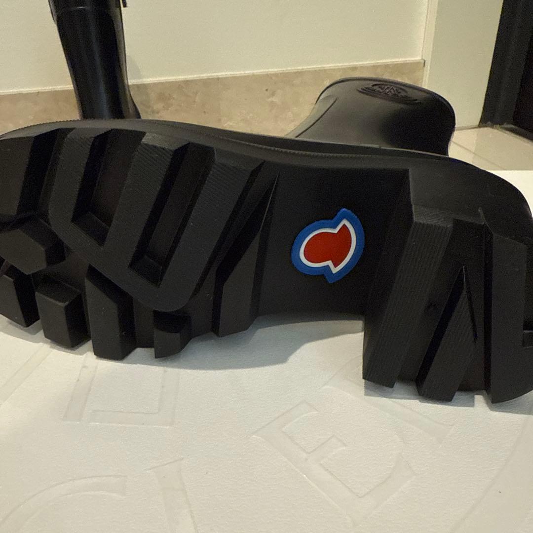 モンクレール　レインブーツ