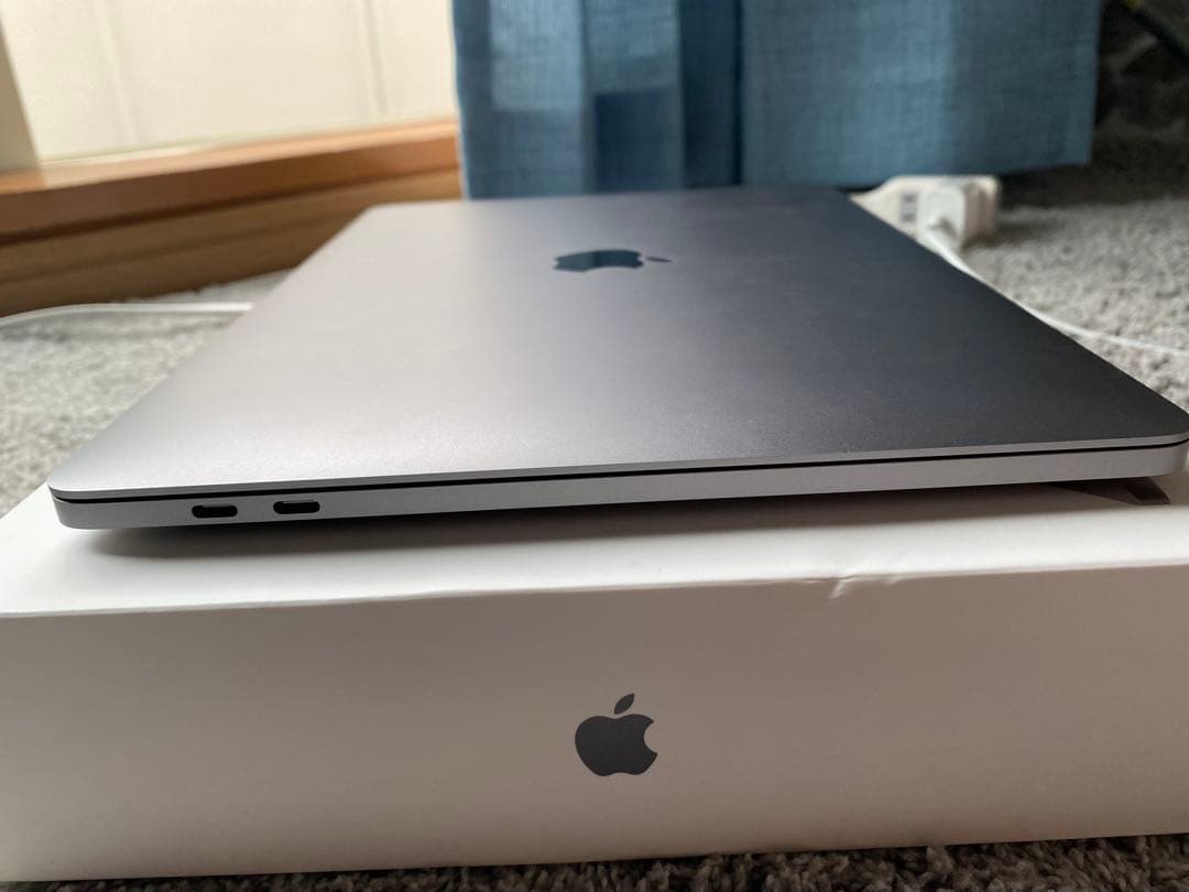 MacBook本体 MACBOOK PRO 2020 M1 8GB SSD256GB