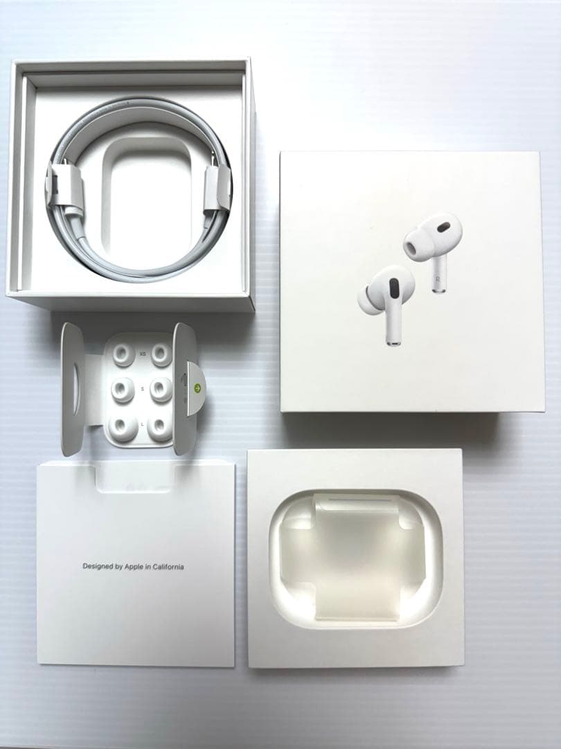 D*n様 Apple AirPods Pro (第2世代) 一式　　（刻印無し