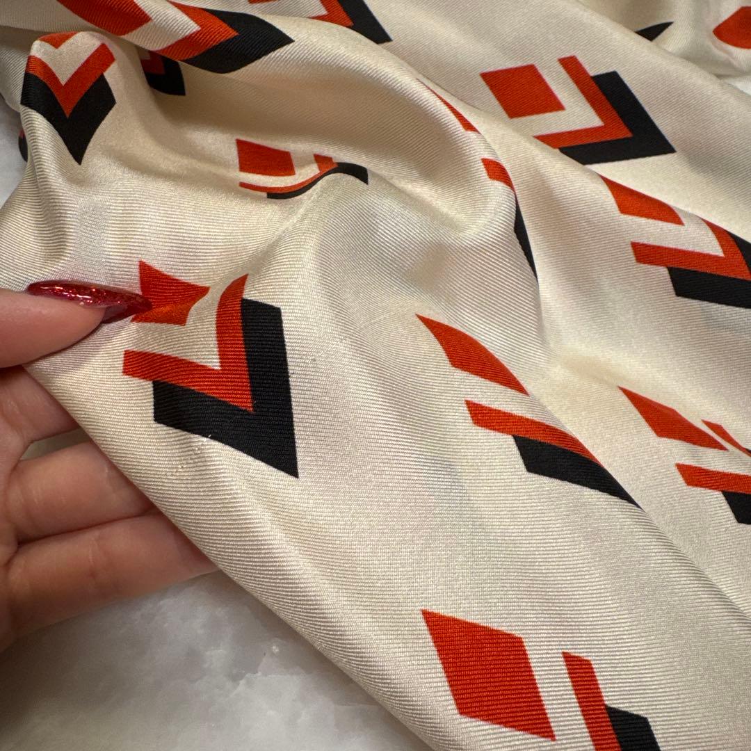 ヴァレンティノ ガラヴァーニ　プリントシルクドレス　36