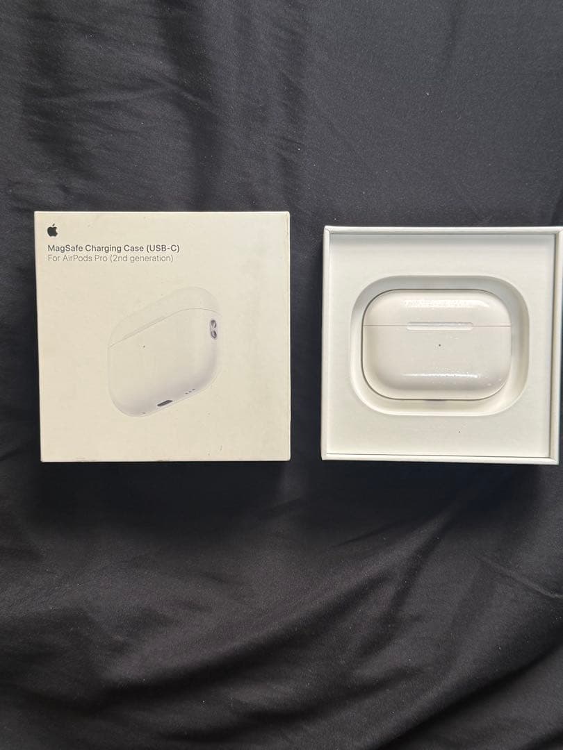 AirPods Pro 第二世代 USB-C 充電ケース 純正