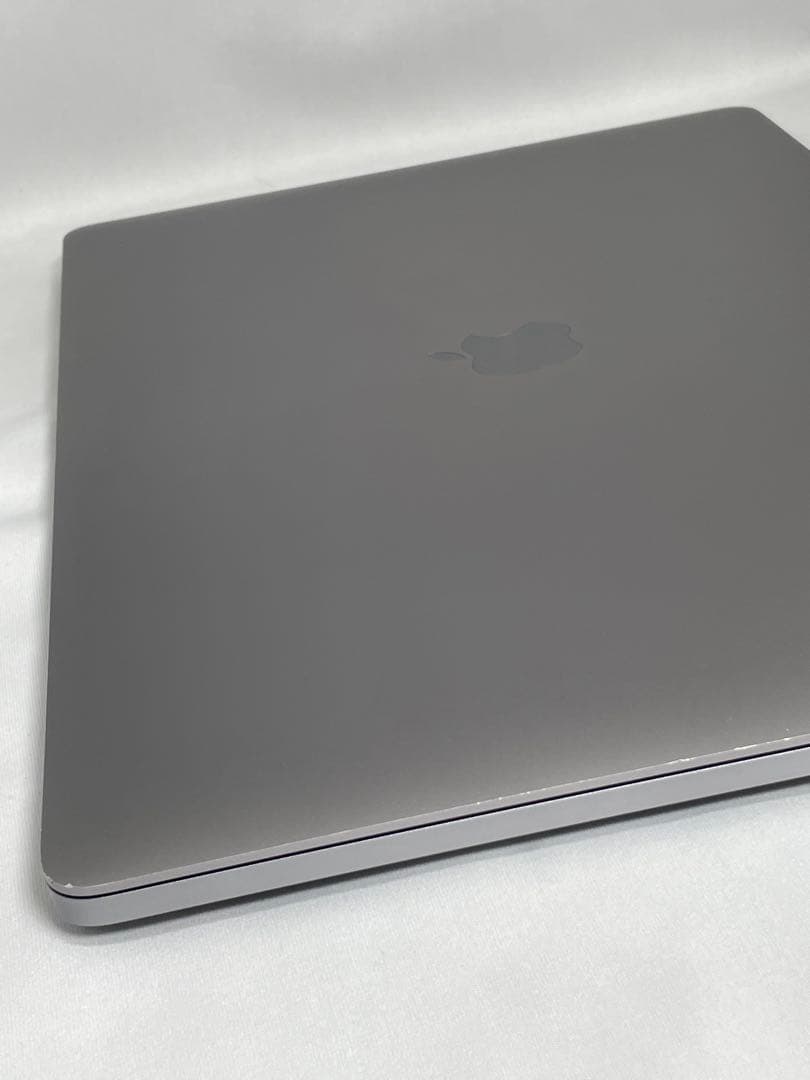 MacBook本体 MacBook Pro 16 i9 32GB 2TB GPU 8GB 2019