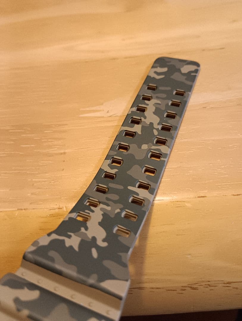 G-SHOCK 電池新品 GA-100CM 迷彩 Gショック　アーミー