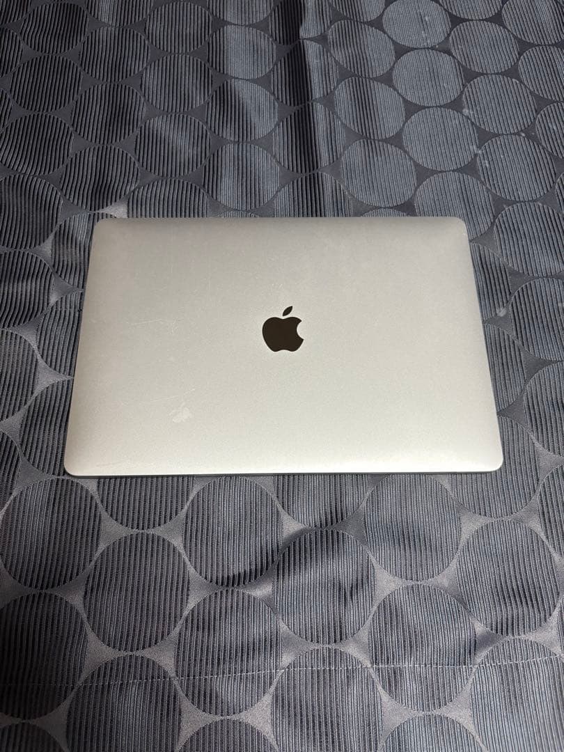 MacBook本体 MacBook Pro 13 2020 i7 16GB 512GB