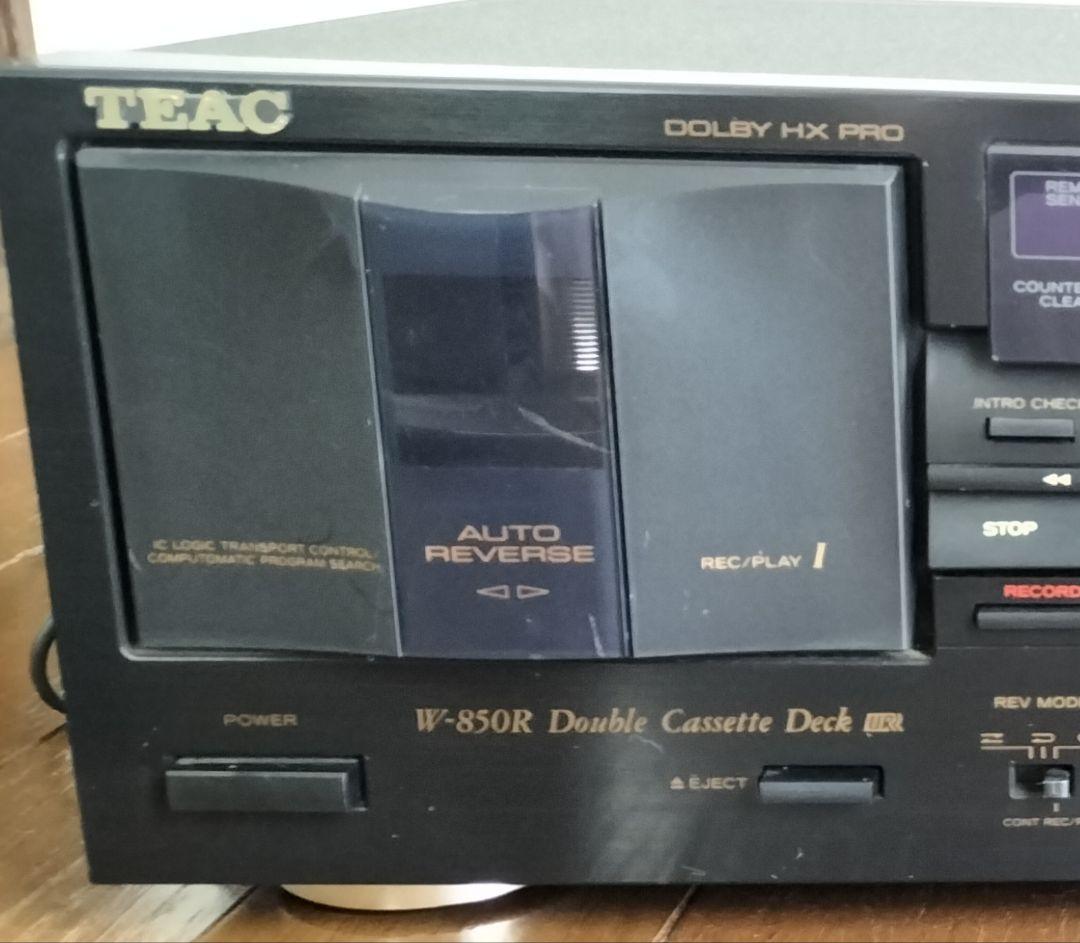 TEAC（ティアック）のダブルカセットデッキ W-850R