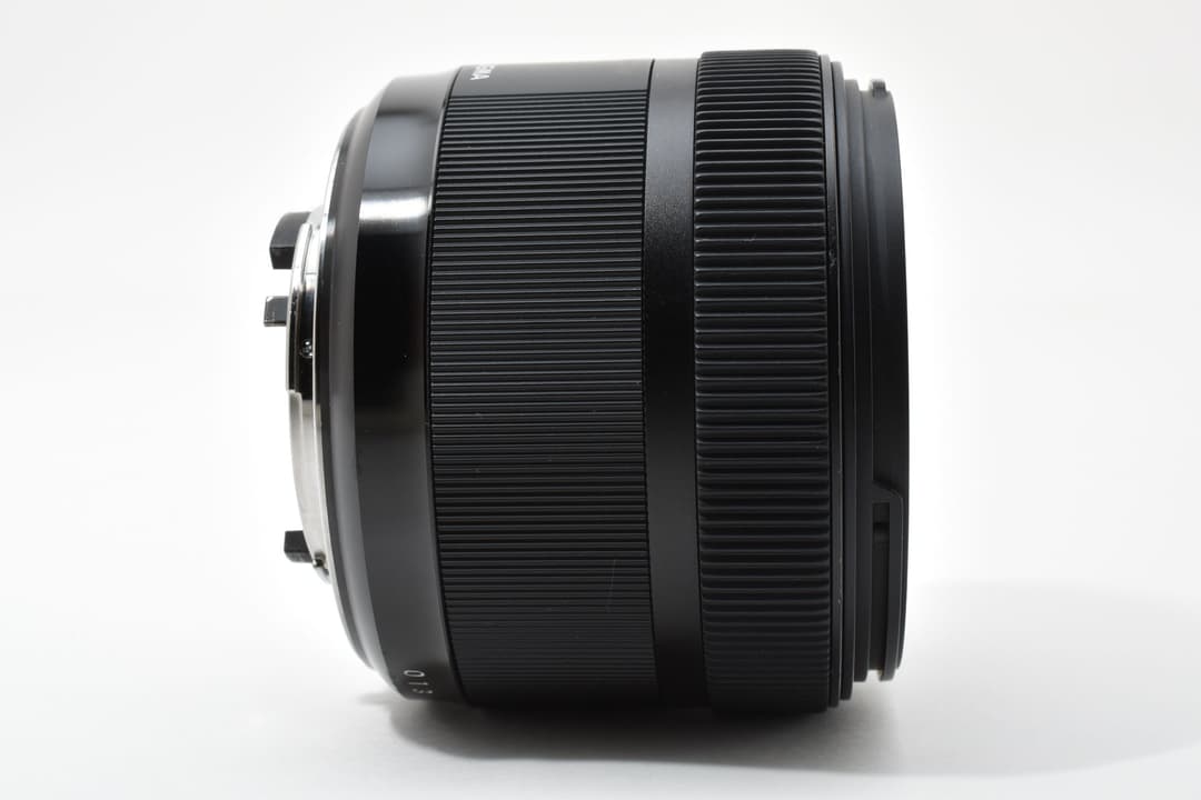 ■美品■ シグマ 30mm F1.4 DC HSM Art #C580