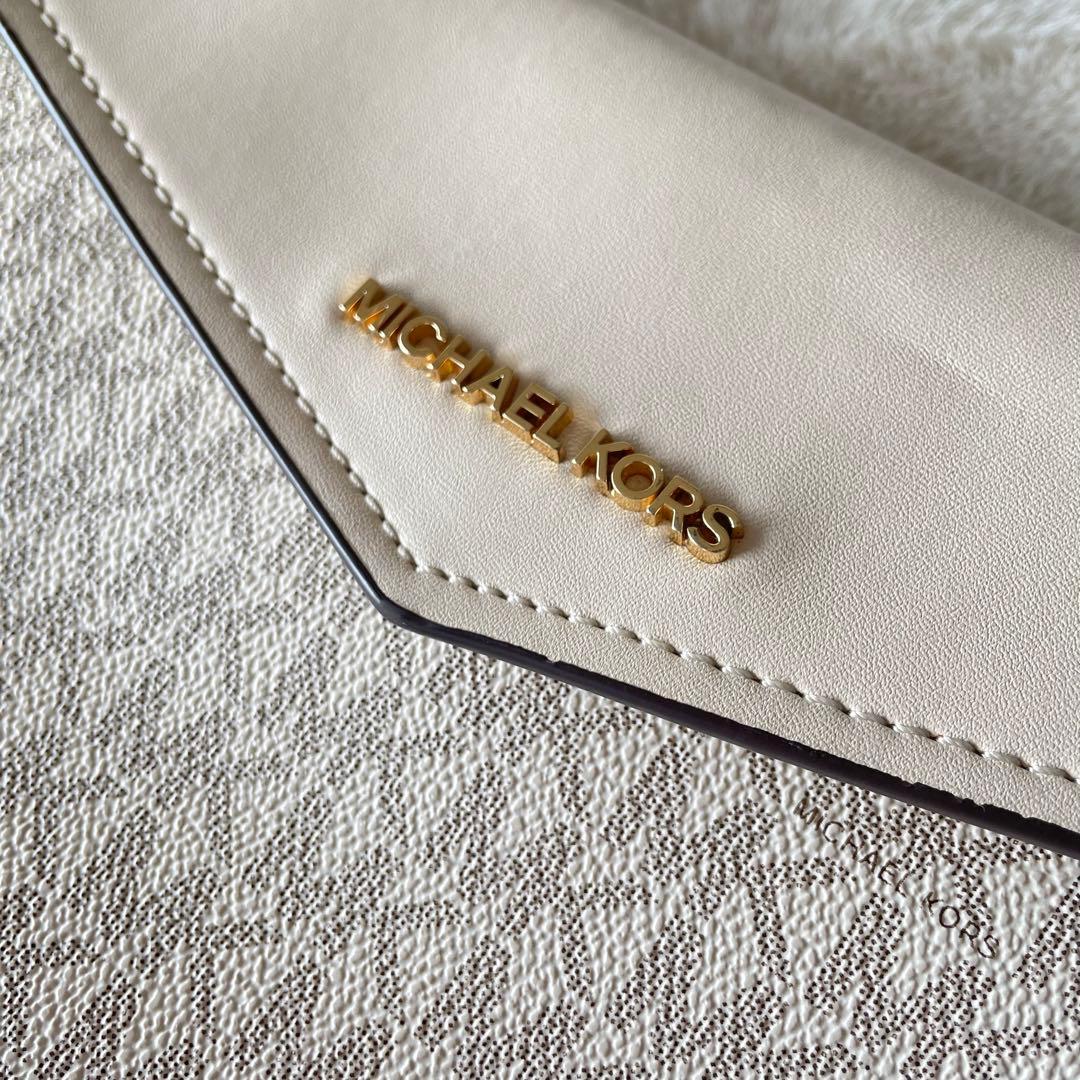 みっちゃん様‪☆MICHAEL KORS ホワイト トートバッグクラッチバッグ付