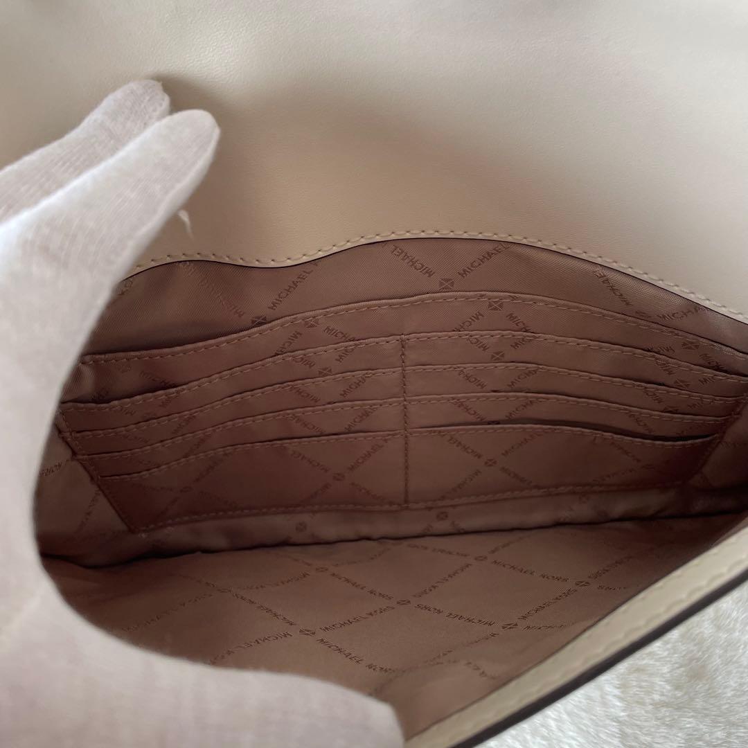 みっちゃん様‪☆MICHAEL KORS ホワイト トートバッグクラッチバッグ付