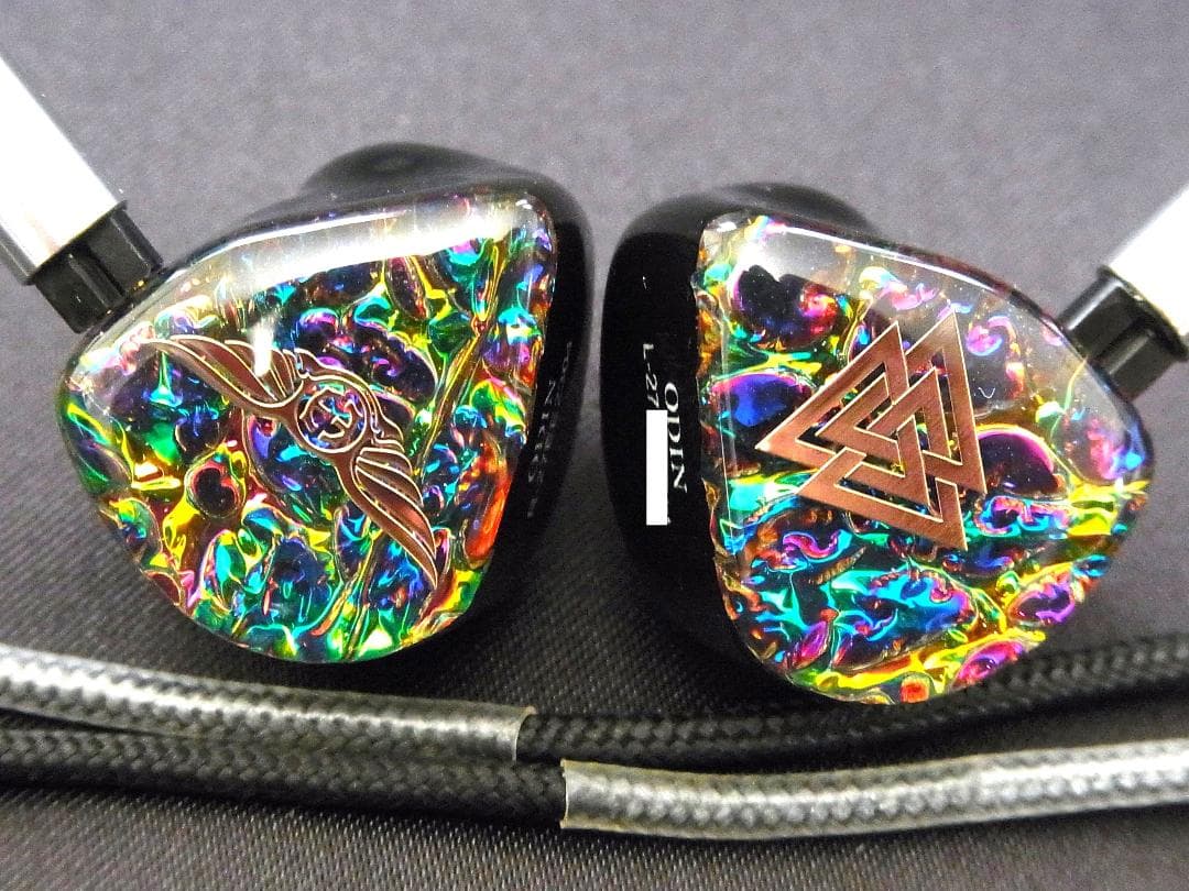 【使用僅少・極美品】 EMPIRE EARS ODIN 新4.4mmプラグ版