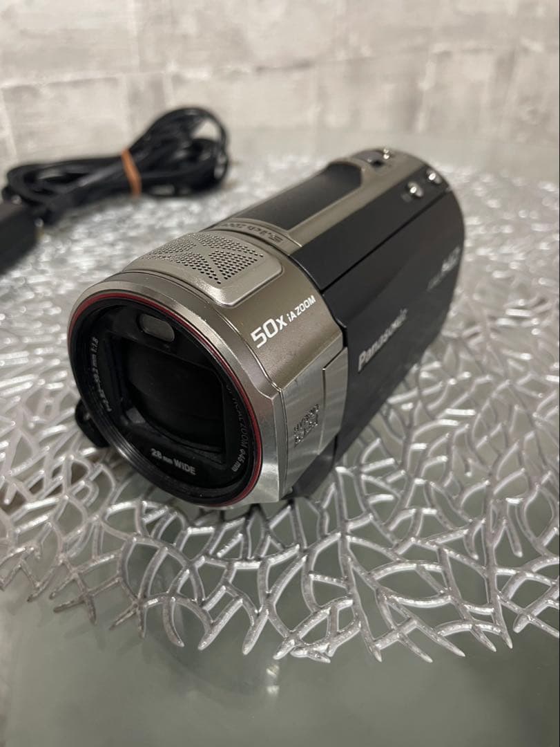 美品　Panasonic HC-V720M ビデオカメラ 本体　セット