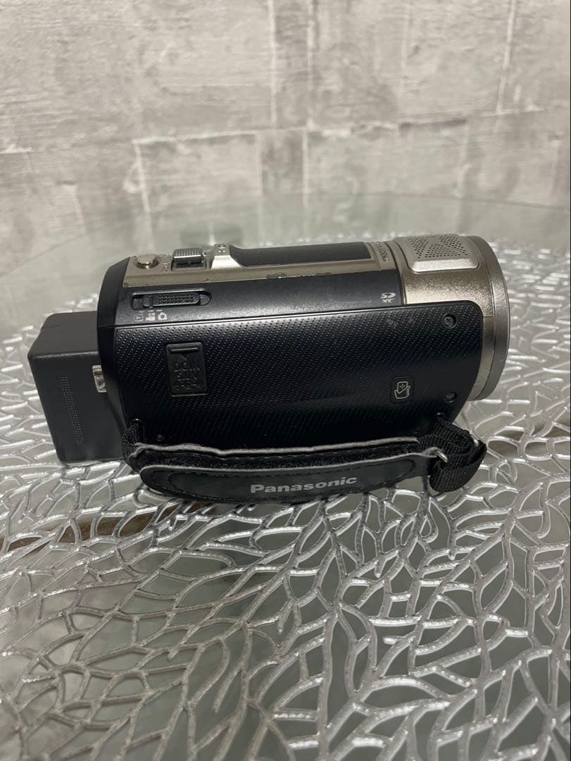 美品　Panasonic HC-V720M ビデオカメラ 本体　セット