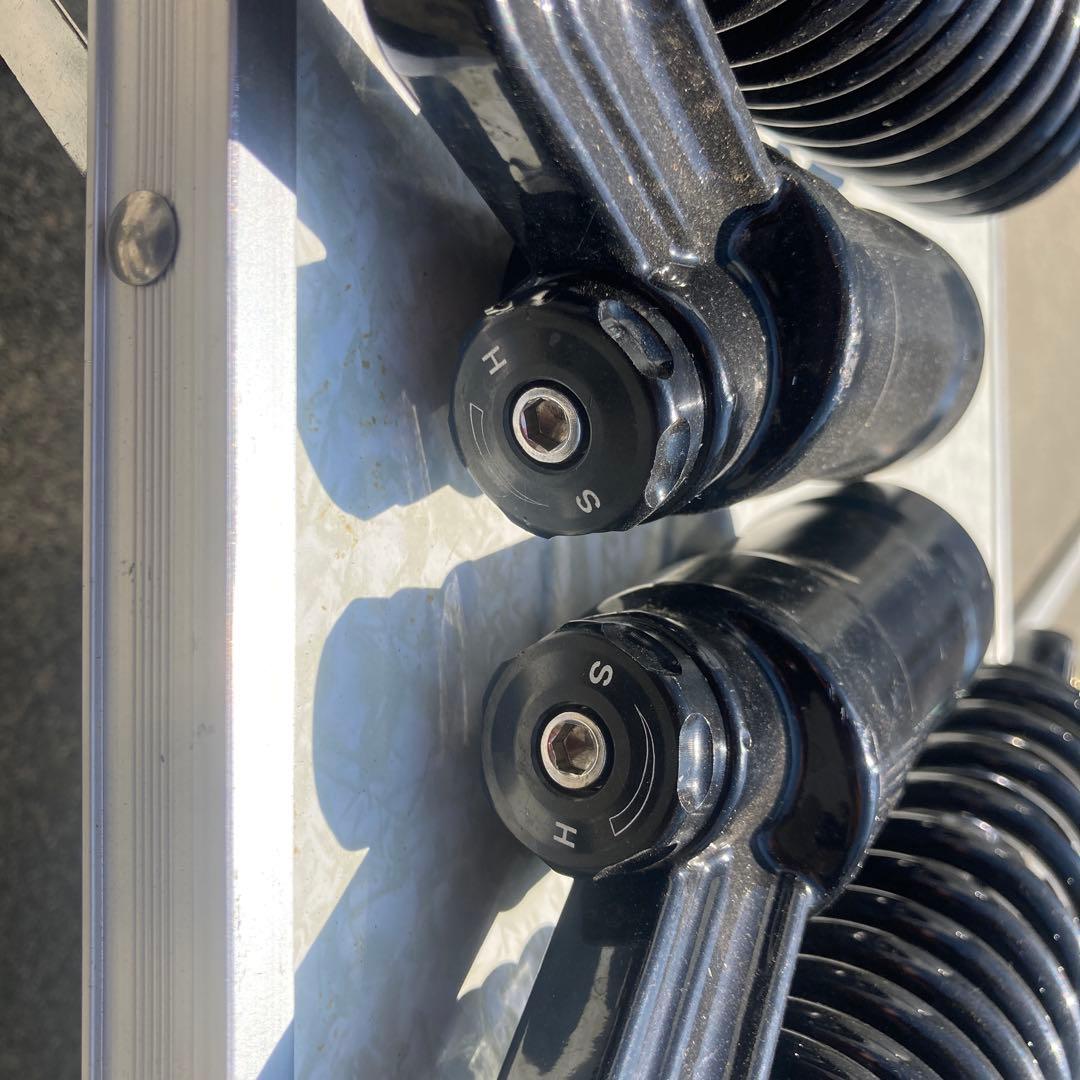 玉*樹様 ハーレー　スポーツスター　xl1200 xl883 リアサス