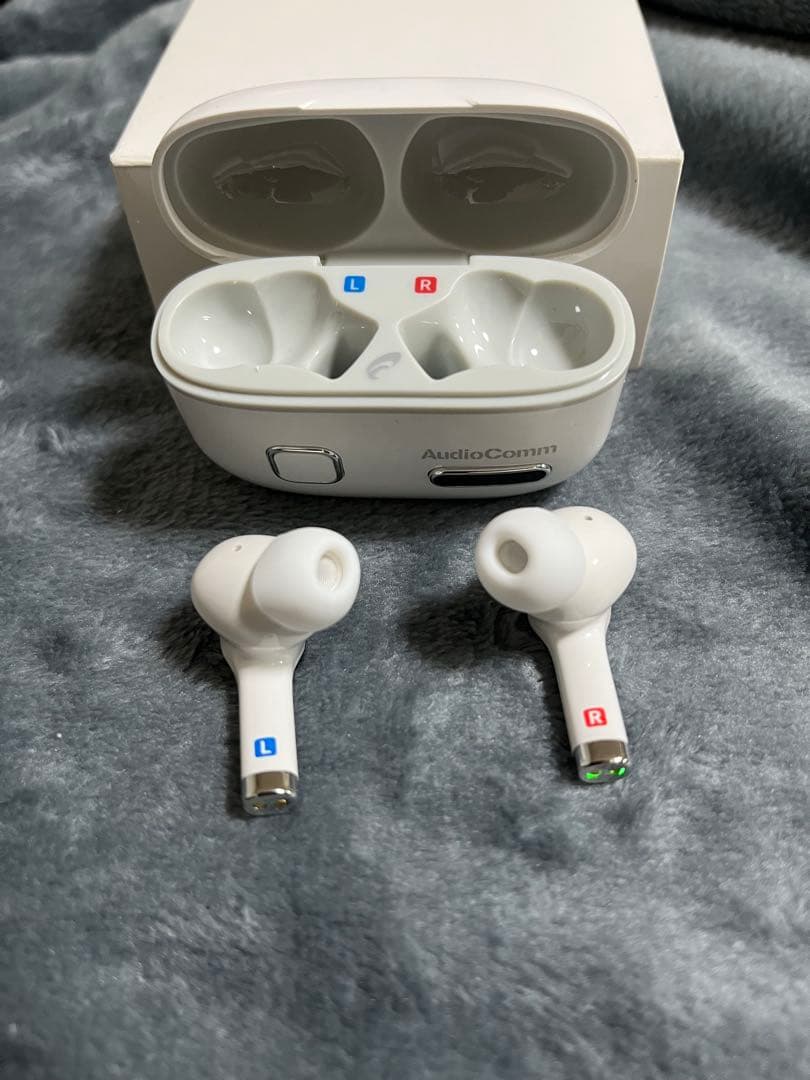 【美品】AudioComm HP-WH500N 完全ワイヤレス集音器