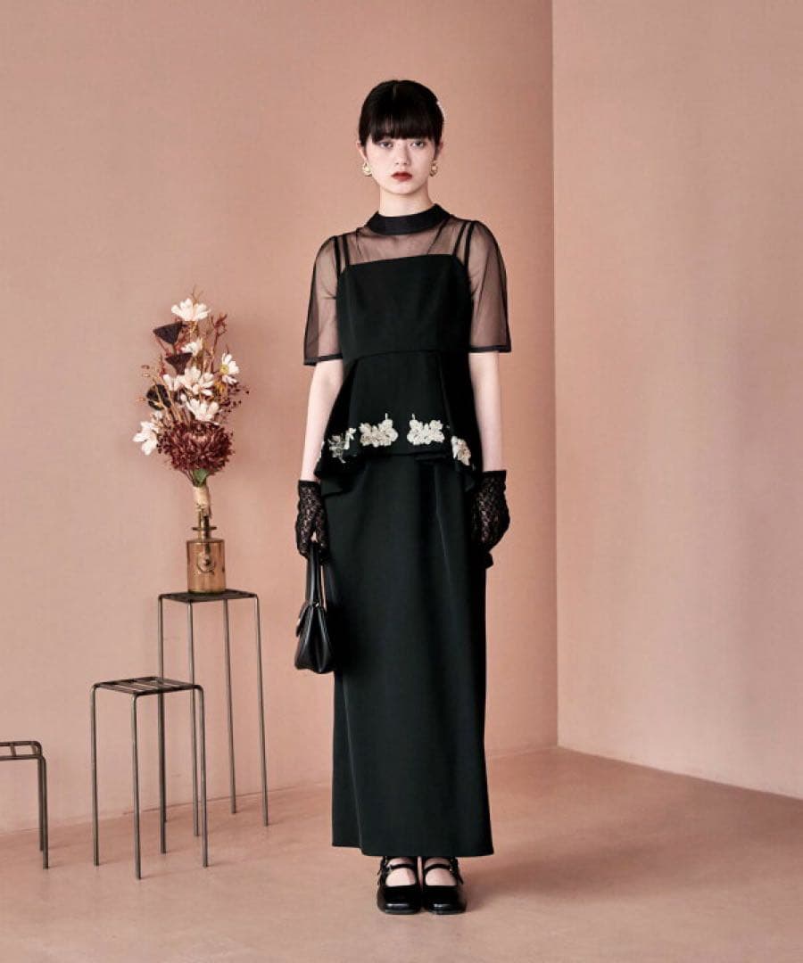 ＊美品＊etoll. 刺繍ペプラムビスチェ＆Iラインドレスセットアップ