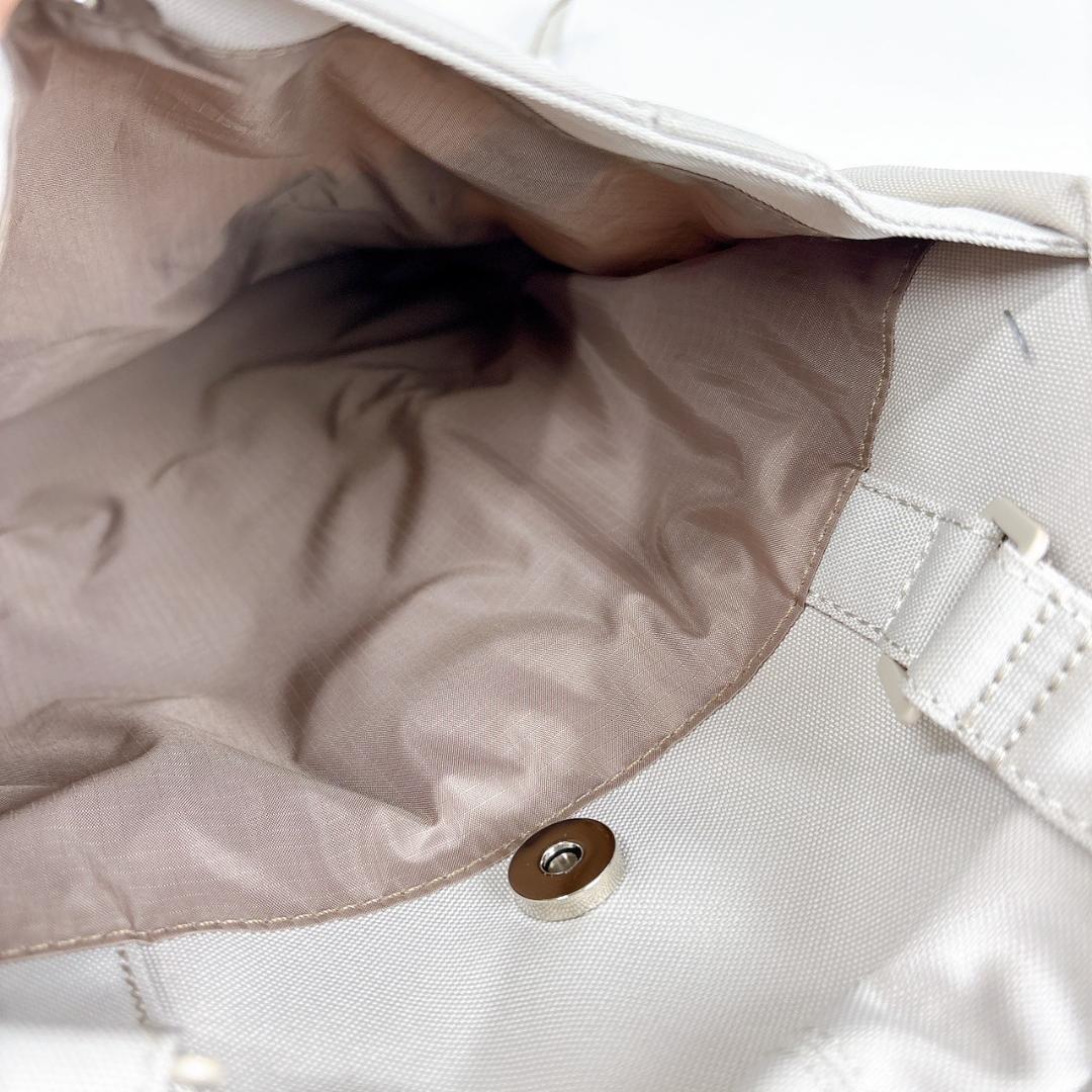 新品未使用 Nordace Eclat Re:Life スマートバックパック