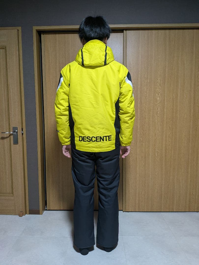DESCENTE スキーウェア イエロー ブラック