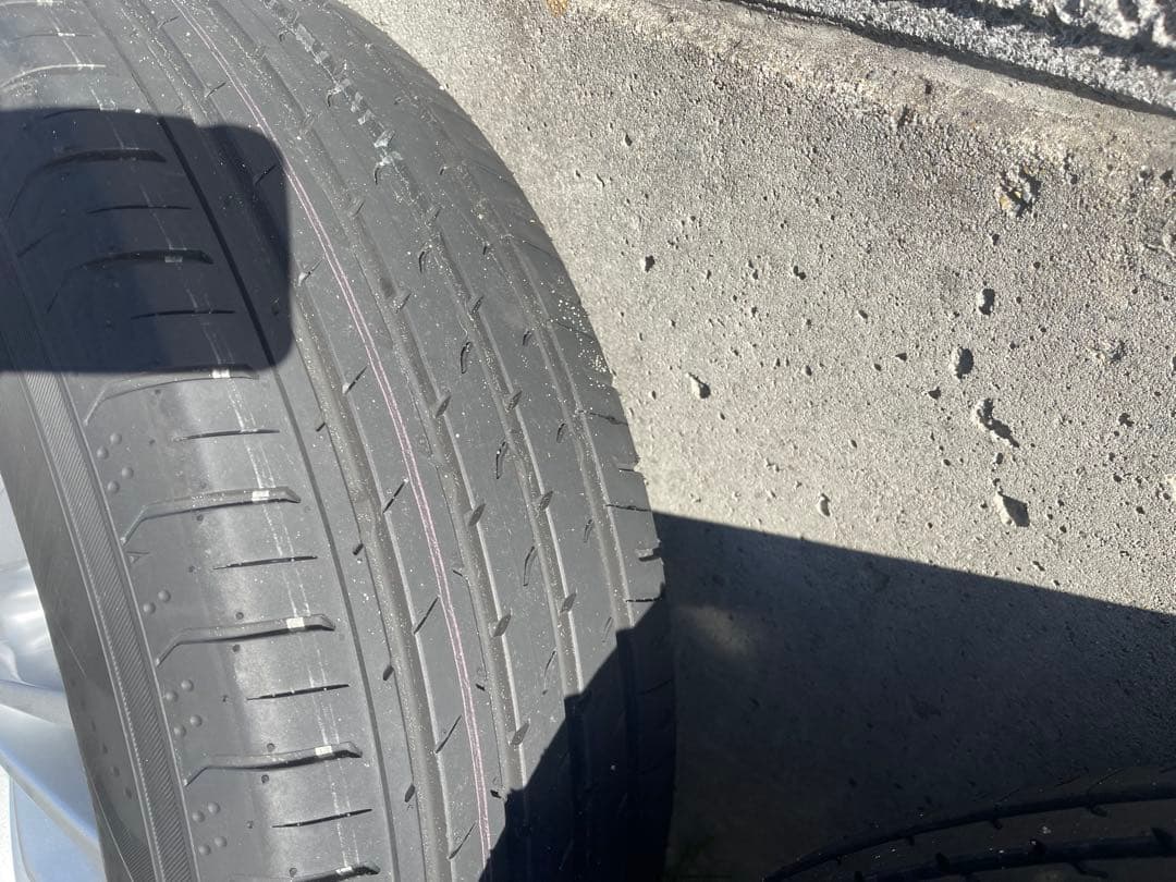 【ヨッシー】トヨタ 40系アルファード　純正ホイール