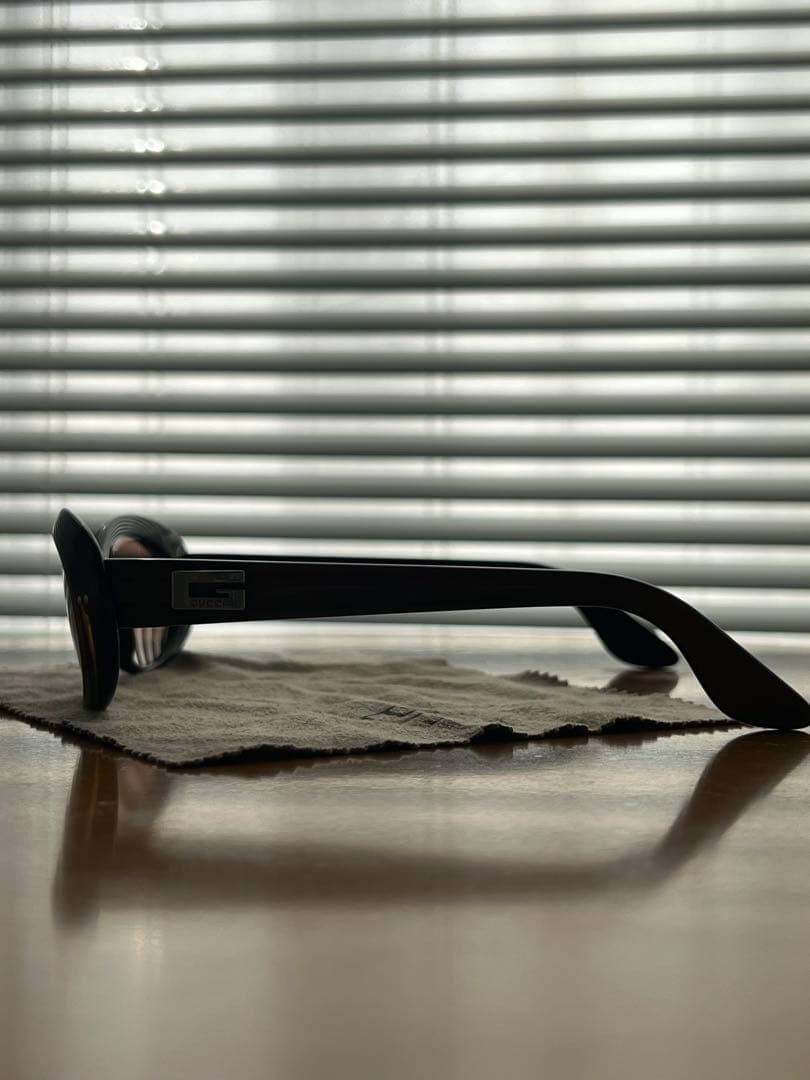 OLD GUCCI グッチ メタルロゴ イタリア製 ヴィンテージ サングラス