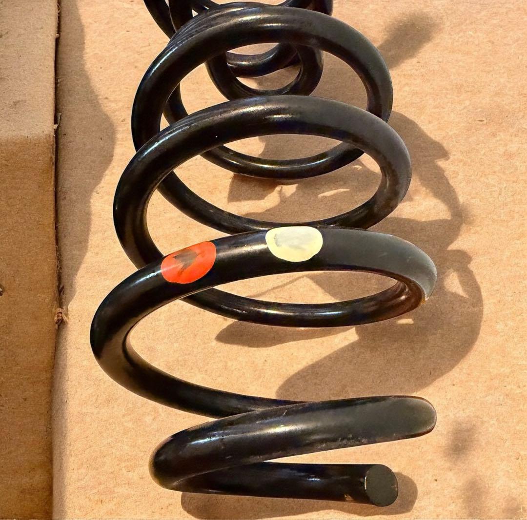 日産リーフ　AZE0　純正サスペンションキット ブーツ破れ無し