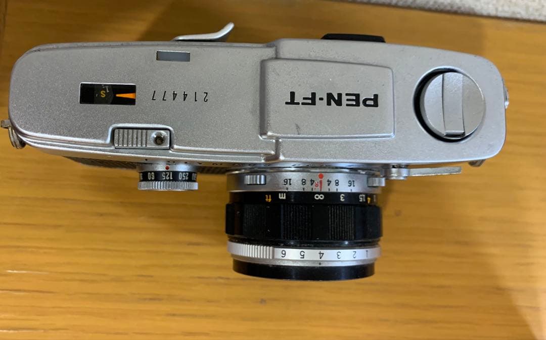 現状品　OLYMPUS PEN FTズイコ－ レンズ付き