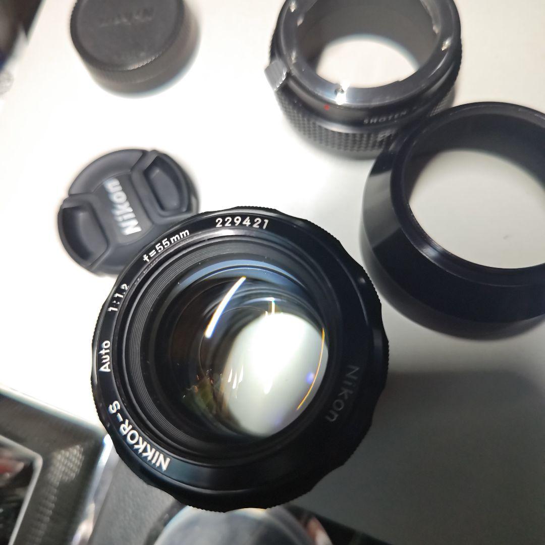 Nikkor-S auto 55mm f/1.2 +F→Zアダプター+フード