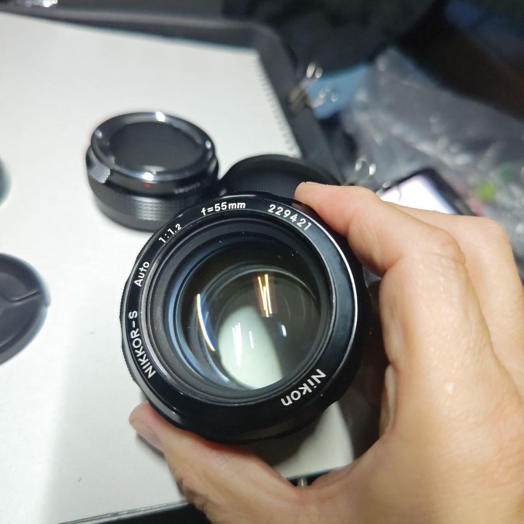 Nikkor-S auto 55mm f/1.2 +F→Zアダプター+フード