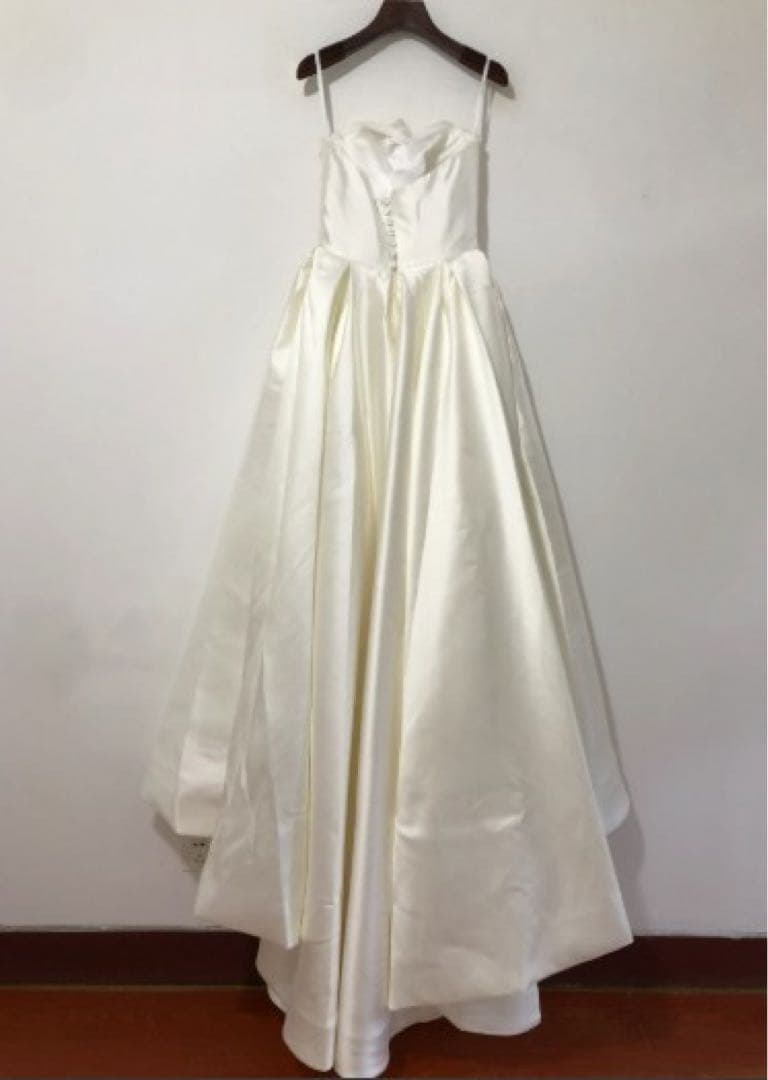 ミカド風サテンドレス　ドレスプロダクション