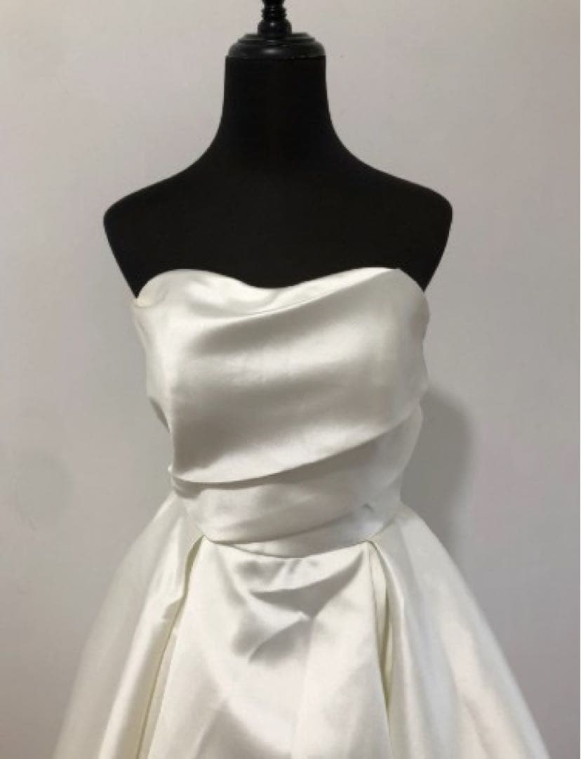 ミカド風サテンドレス　ドレスプロダクション