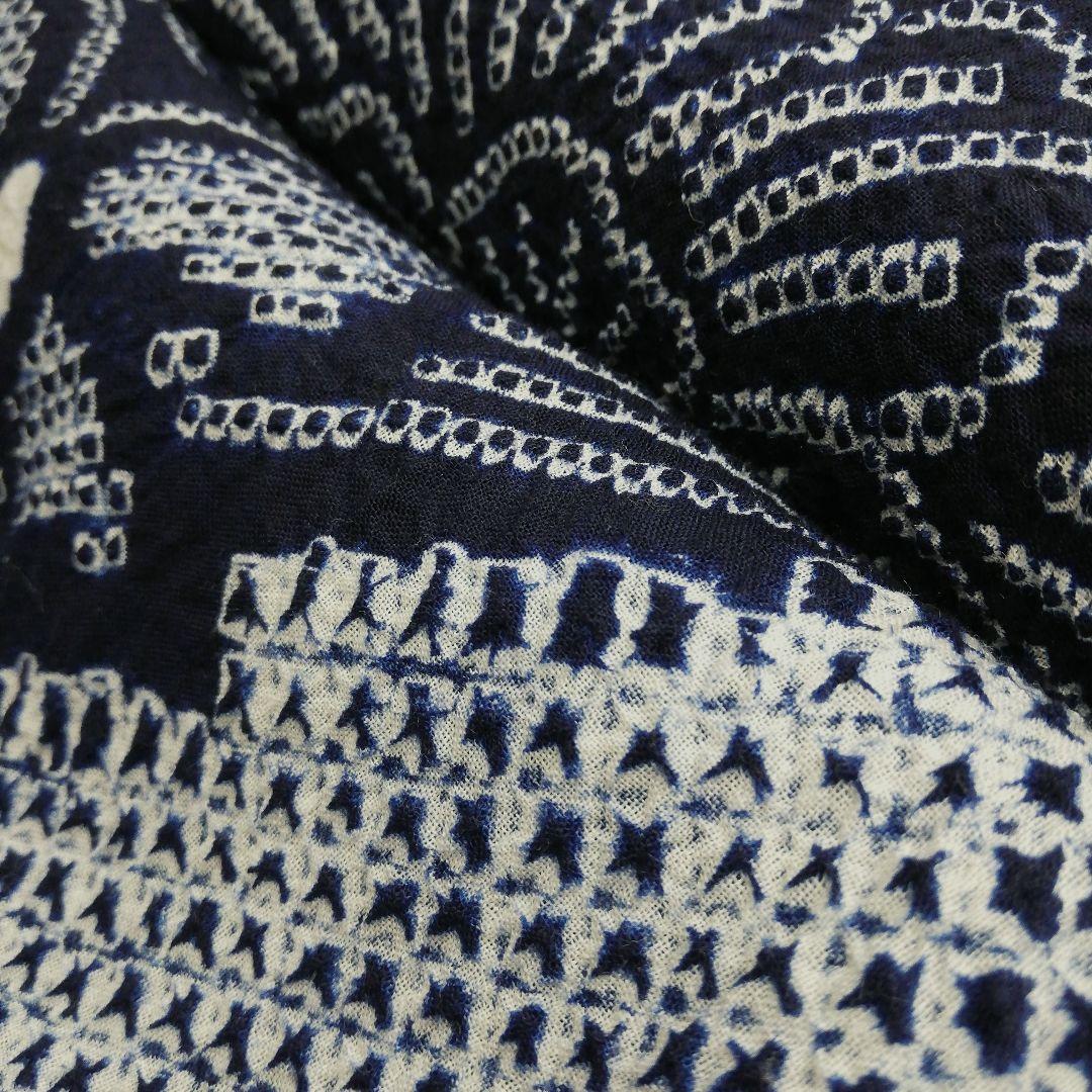 有松鳴海絞り浴衣　(牡丹に蝶紋様　未使用　藍色　細身)