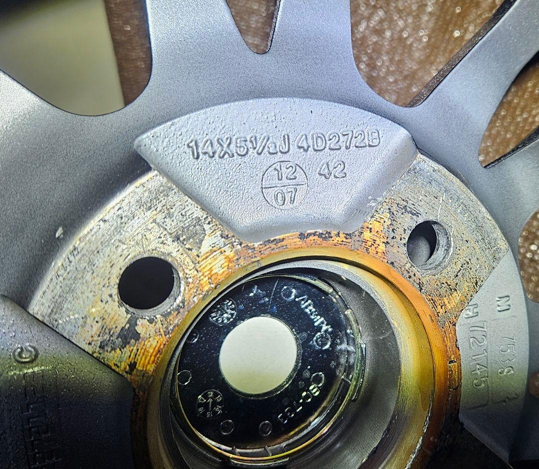 14インチ スタッドレスタイヤ ホイールセット