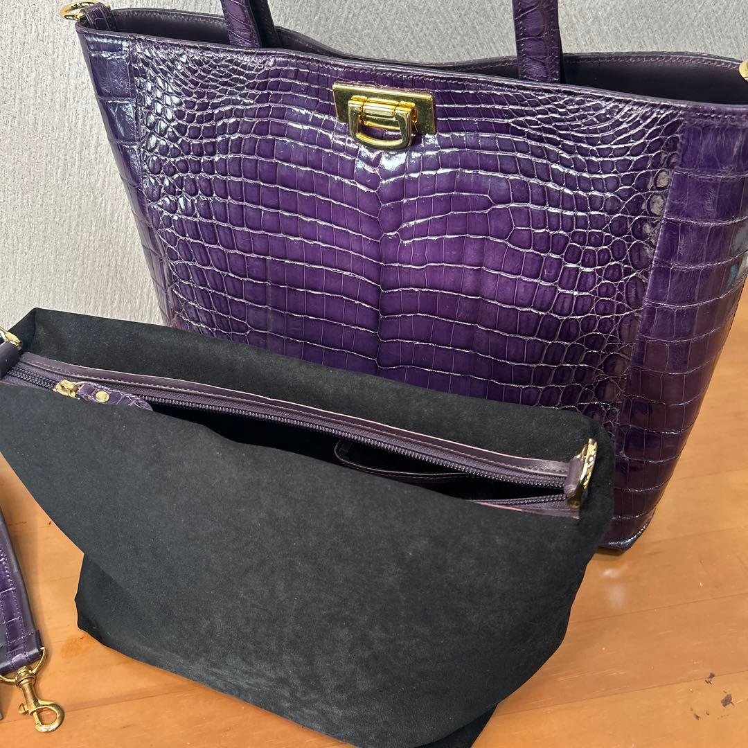 パープル クロコダイル　バッグ