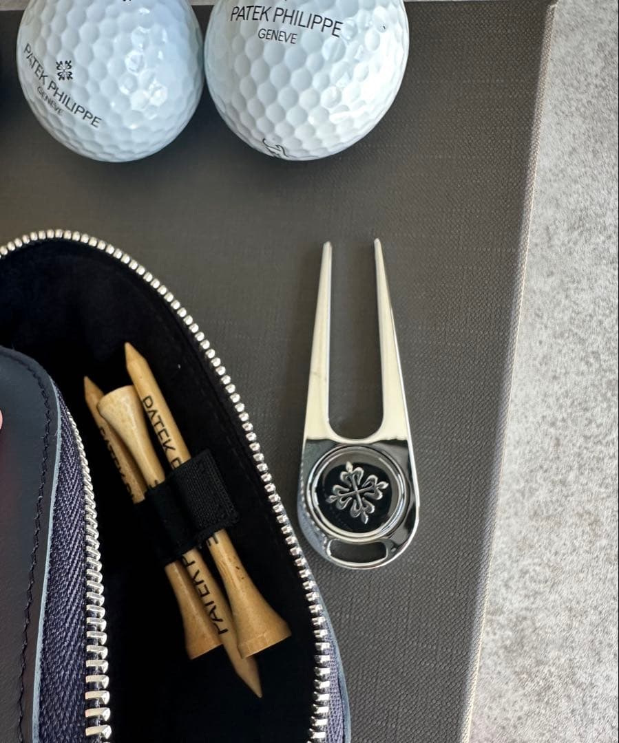 パテックフィリップ　ゴルフボール　ポーチ　ティー　タオル　ノベルティ　新品未使用