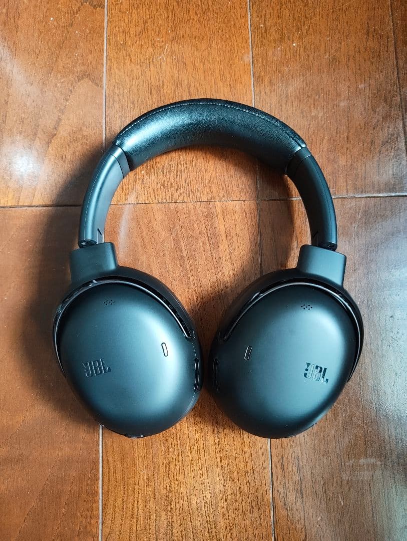 rikkun様【美品】JBL Tour One M3 ヘッドホン