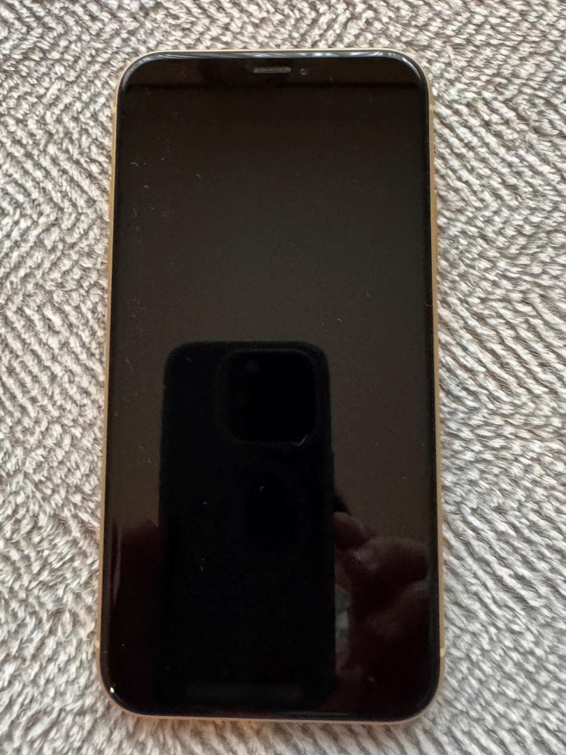 iPhone XR 128GB SIMフリー 初期化済み バッテリー77%