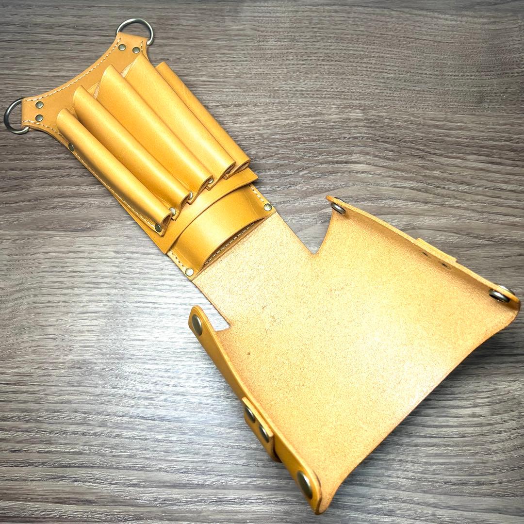 5丁差しシザーケース　ライトキャメル