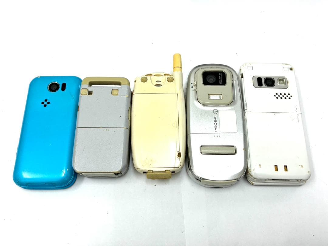 W 携帯電話 ガラケーまとめ 約31台 携帯部品取り 約3kg 平成 ジャンク