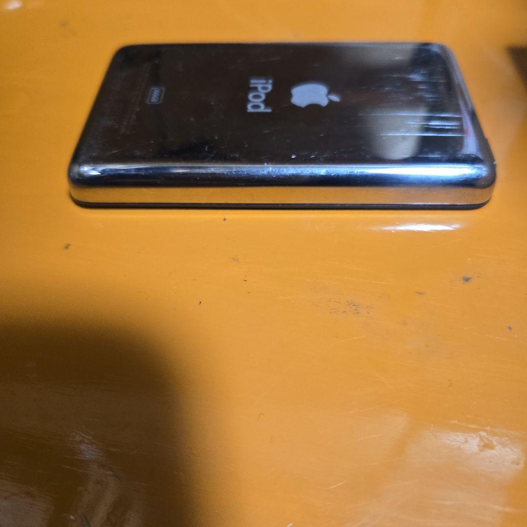 【ジャンク】Apple iPod classic 120GB　シルバー