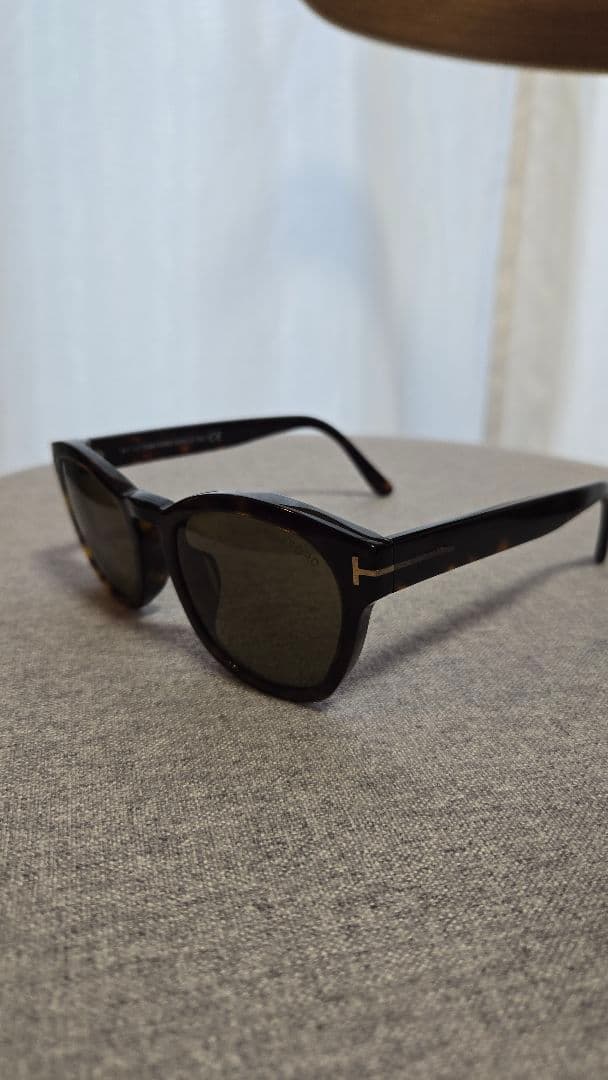 TOM FORD サングラス TF590-F 52J Bryan-02