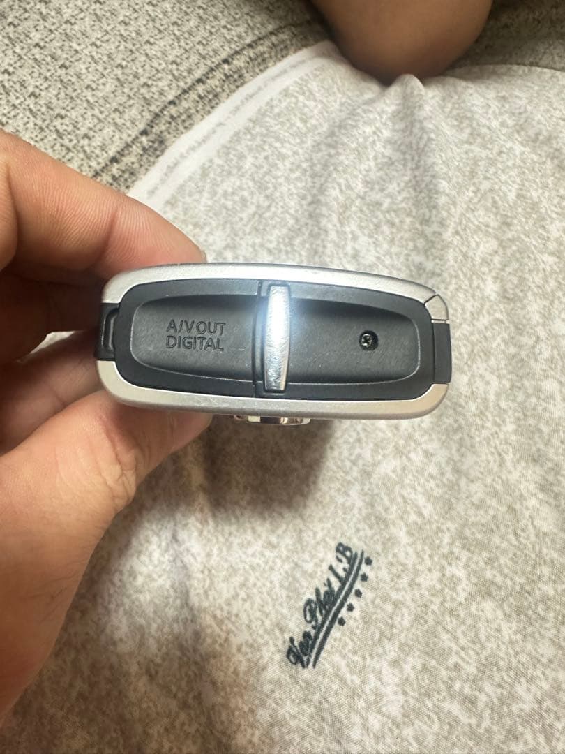 CANON IXY 910 IS　デジタルカメラ　ジャンク