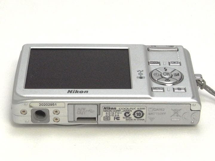 NIKON COOLPIX S200 動作品