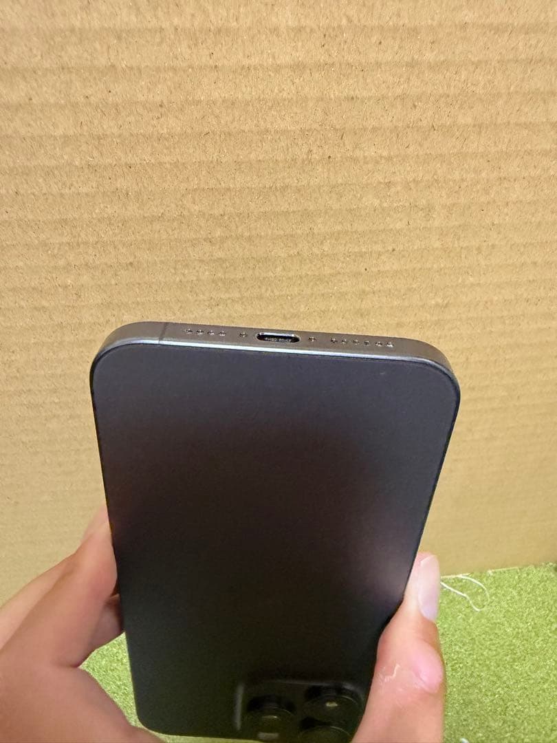 iPhone15Pro MAX 256 値下げ交渉コメントください