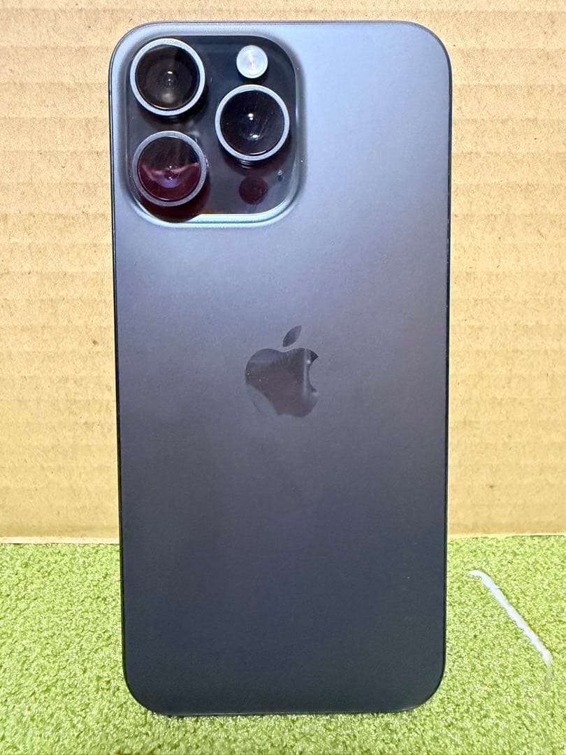 iPhone15Pro MAX 256 値下げ交渉コメントください