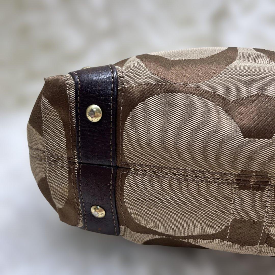 美品 COACH コーチ シグネチャー ターンロック ブラウン10619