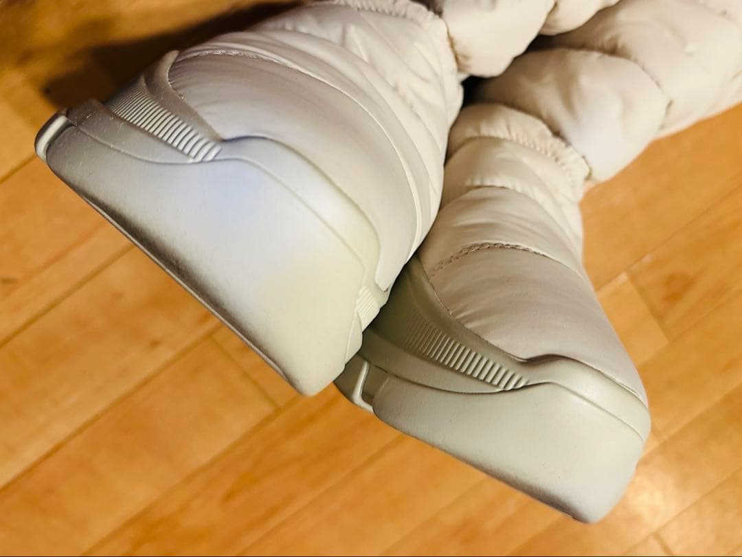 即購入⭕️YELLO スノーブーツ　ホワイト L(24.5cm)