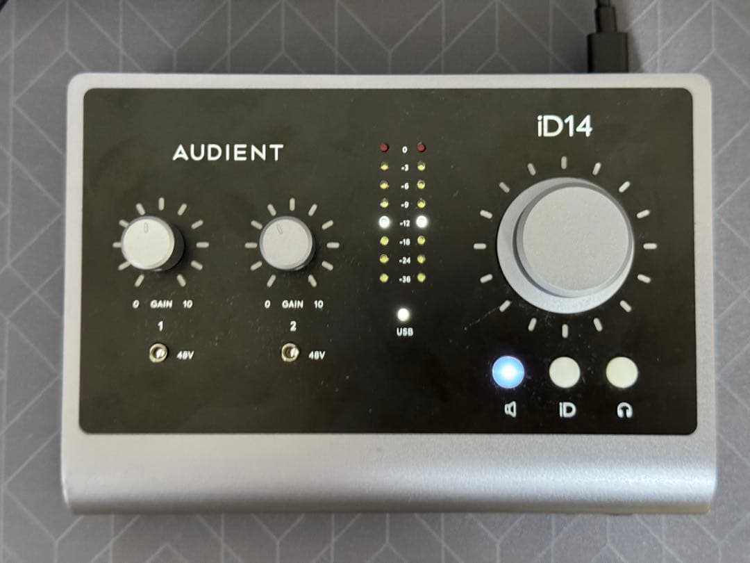 AUDIENT iD14 MKII オーディオインターフェイス