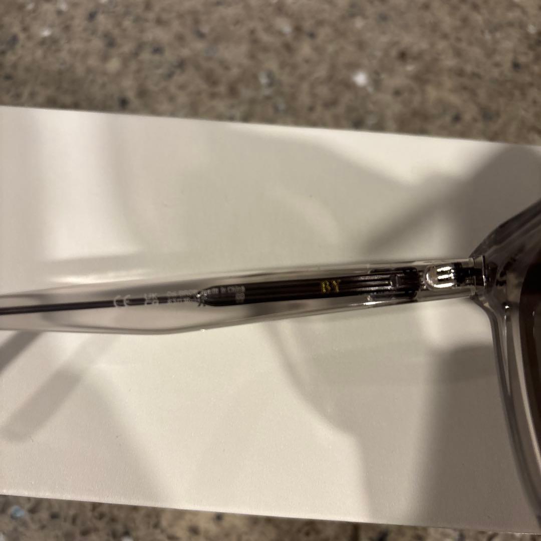 ジェントルモンスター　GENTLE MONSTER BY 灰色　グレー