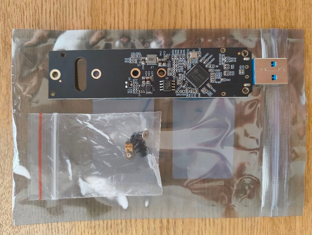 Samsung 990 PRO 1TB SSD + USB アダプター